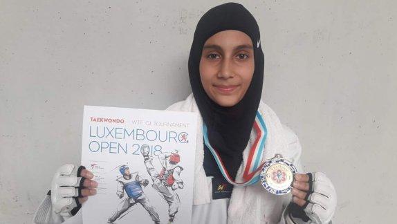 Kemalpaşa İmam Hatip Ortaokulu Öğrencisi Meryem İyin Lüxemburg Open 2018 Avrupa Taekwondo Şampiyonu Oldu.