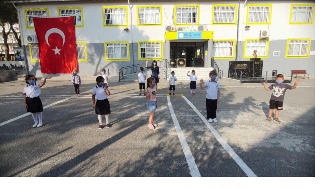 Kemalpaşa'da Yüz Yüze Eğitim, Anasınıfı ve İlkokul 1'inci Sınıflarda Başladı