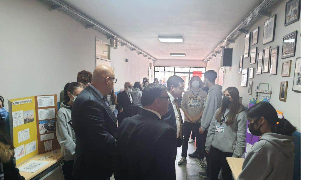 Bağyurdu Anadolu Lisesi Tübitak 4006 Bilim Fuarı Yapıldı