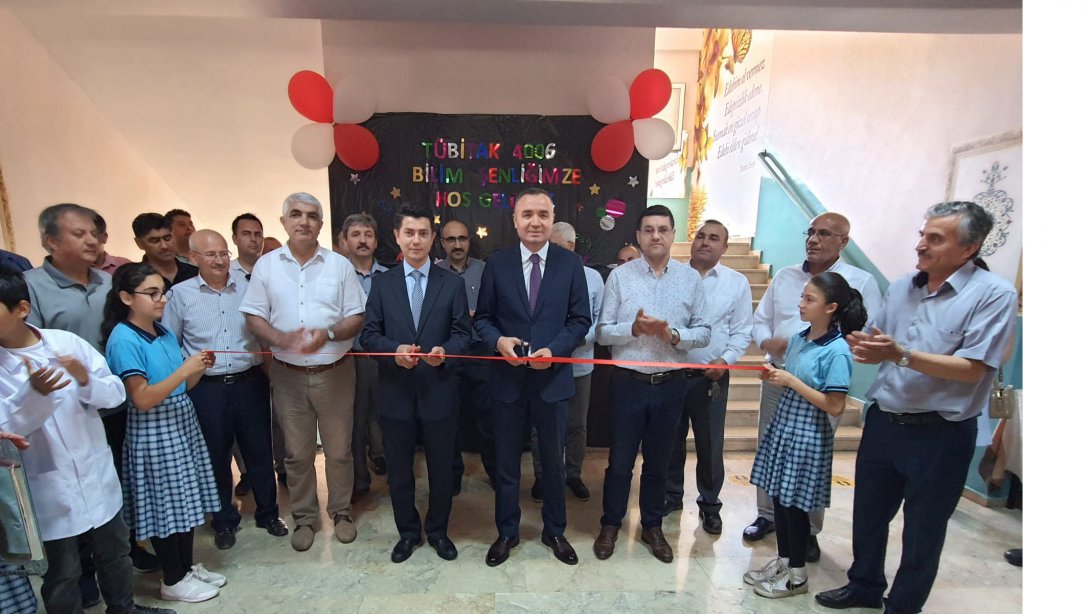 Kemalpaşa İmam Hatip Ortaokulu Tübitak 4006 Bilim Fuarı Açılışı Yapıldı