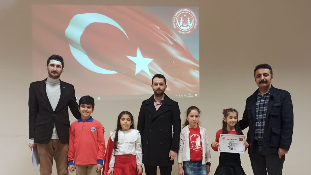 Kemalpaşa İlçe Milli Eğitim Müdürlüğü, 'İstiklal Marşını Ezbere Güzel Okuma Yarışması' Sonuçlandı