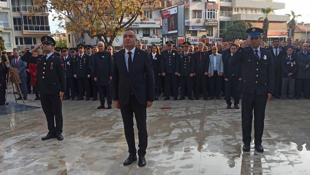 İlçemizde 10 Kasım Atatürk'ü Anma Programı Gerçekleştirildi 